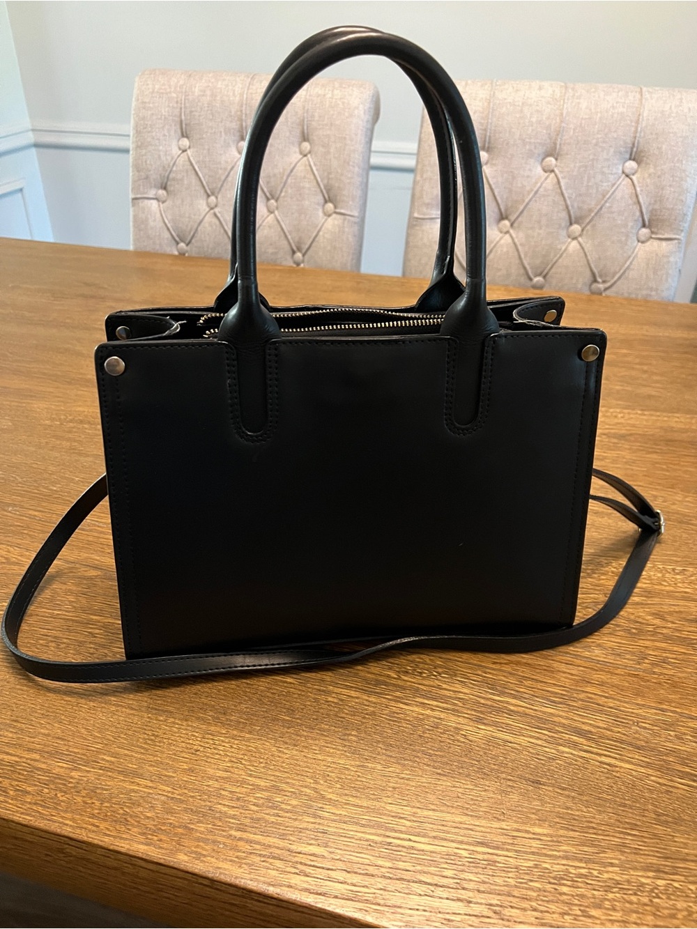 Neiman Marcus Black Leather Women’s Handbag – Made in Italy